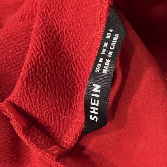 SHEIN Red Short Sleeve High Neck Zip Back Peplum Hem Blouse Size Medium - Picture 7 of 9